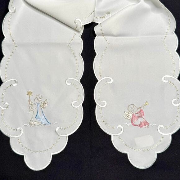 Embroidered Christmas Angels Table Runner 9x52 Germany Gold Thread Washable - Picture 1 of 8